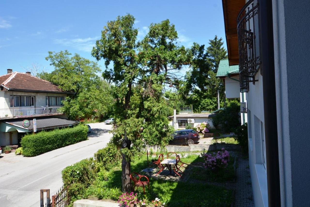 Villa Nour El Donya Bihać Exterior foto
